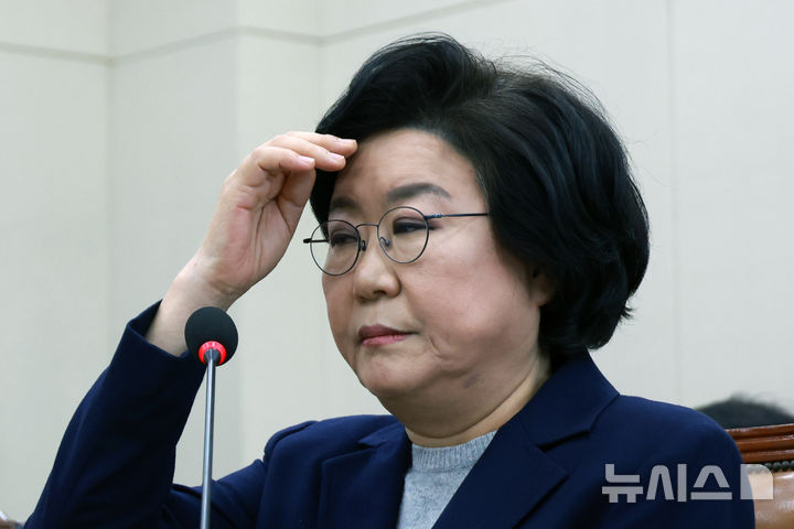 여야, '이혜훈 청문회'서 "입만 열면 거짓말" "명백한 불법청약" 한목소리 질타