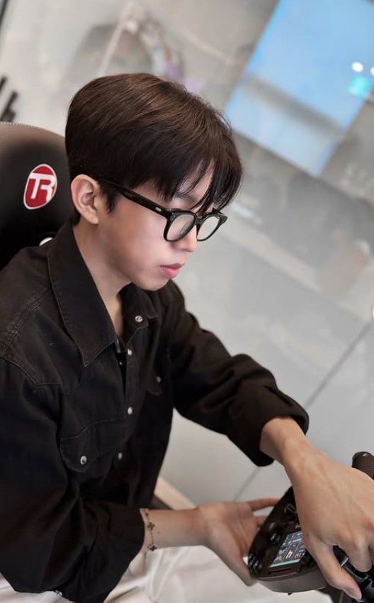 [서울=뉴시스] 임영웅. (사진=임영웅 인스타그램) 2026.01.24. photo@newsis.com *재판매 및 DB 금지