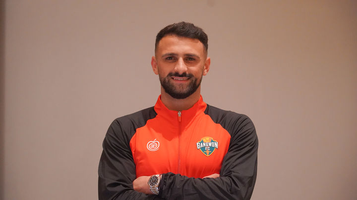 [서울=뉴시스]K리그1 강원, 이스라엘 출신 공격수 아부달라 영입. (사진=강원FC 제공)