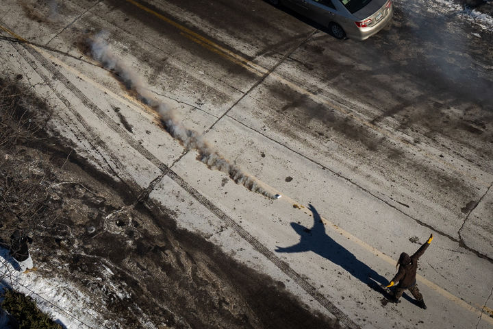 미니애폴리스에서 ICE 단속원들 또 남성 1명 사살 [뉴시스Pic]