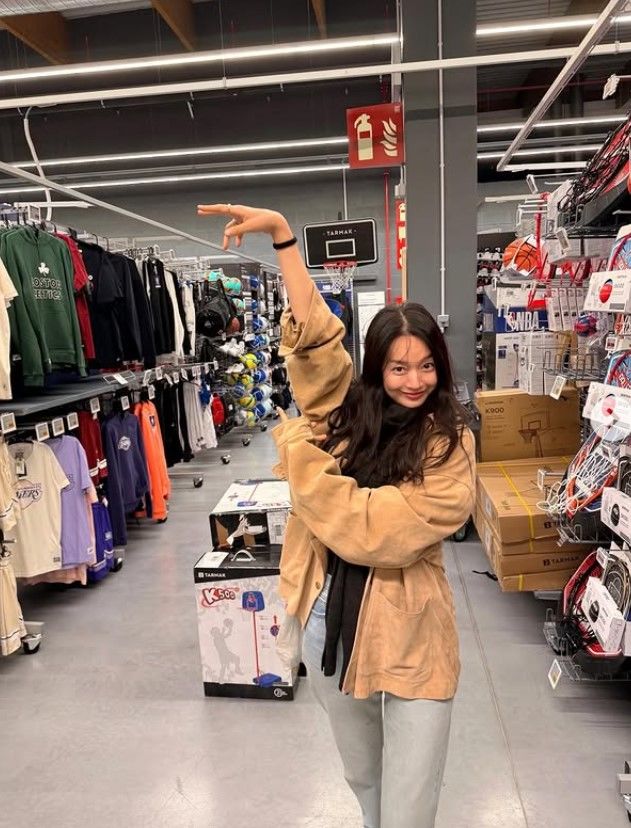 [서울=뉴시스] 신민아. (사진=인스타그램 캡처) 2026.01.26. photo@newsis.com *재판매 및 DB 금지