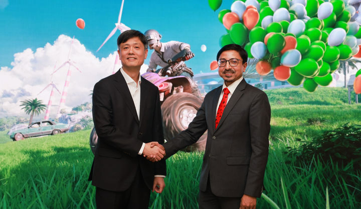 [서울=뉴시스] 23일 서울 강남구 크래프톤 본사에서 마련된 환담에서 장병규 크래프톤 이사회 의장(왼쪽)고랑랄 다스 주한인도대사가 만났다. (사진=크래프톤 제공) *재판매 및 DB 금지