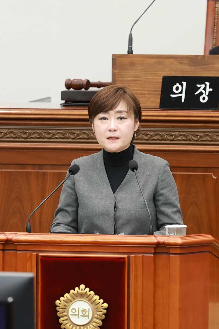 김묘정 창원시의원 "누비자 담당 노동자 안전사고 위험"