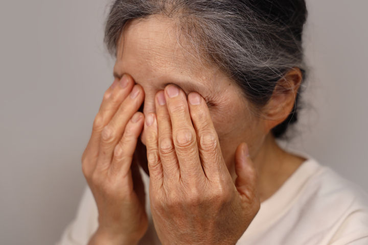 [서울=뉴시스] 26일 의료계에 따르면 안면신경마비는 발병 후 72시간 내에 치료 성패가 좌우된다. (사진=유토이미지 제공) 2026.01.26. photo@newsis.com *재판매 및 DB 금지