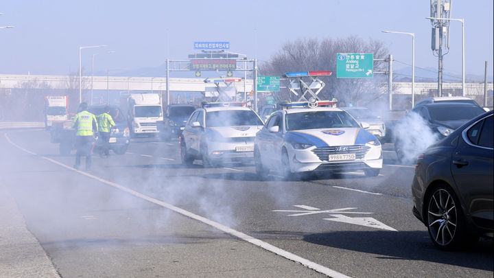  *재판매 및 DB 금지