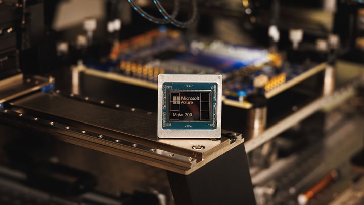 [서울=뉴시스]마이크로소프트가 26일(현지시각) 공개한 추론용 인공지능(AI) 가속기 '마이아 200'.(사진=MS 홈페이지 제공) photo@newsis.com *재판매 및 DB 금지