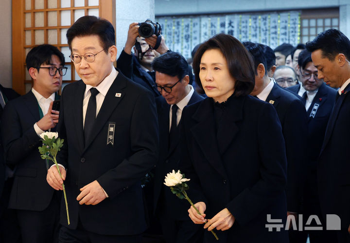 故이해찬 전 총리 빈소에 각계 조문 물결…"민주주의 큰 별 타계"(종합2보)