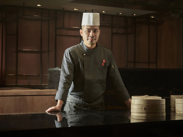 [서울=뉴시스] 서울신라호텔 '더 파크뷰' 딤섬 파트 총괄 리자원 셰프 모습.(사진=호텔신라 제공) *재판매 및 DB 금지