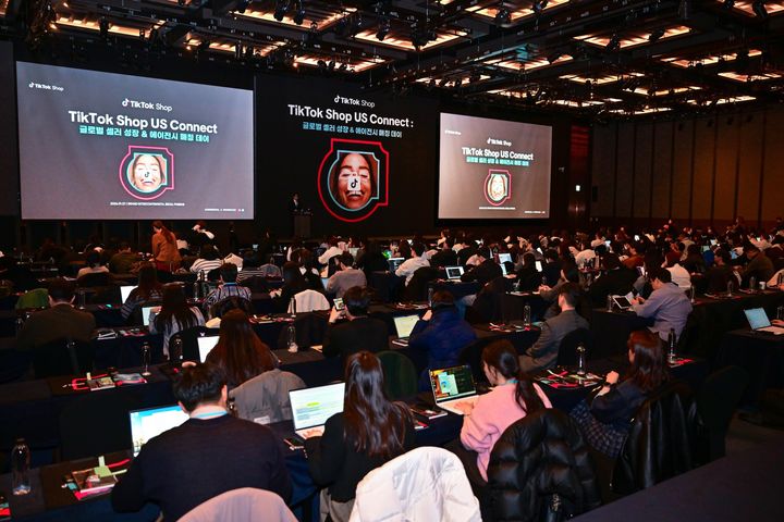 [서울=뉴시스] 틱톡이 국내 브랜드의 미국 시장 진출과 성장을 지원하기 위해 '틱톡샵 US 커넥트'를 지난 27일 서울 강남구 그랜드 인터컨티넨탈 서울 파르나스에서 열었다고 28일 밝혔다. (사진=틱톡 제공) *재판매 및 DB 금지