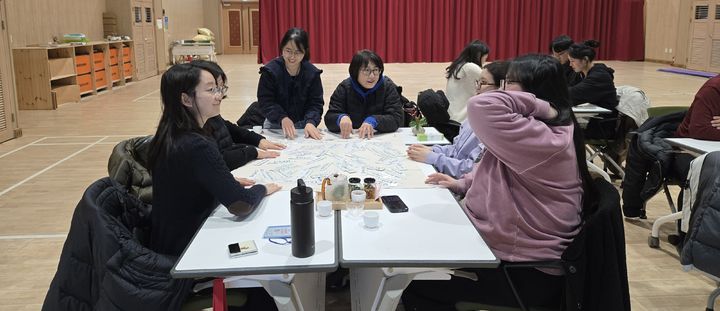 [대전=뉴시스] 국립대전숲체원서 열린 특수교육 교원 대상 '2026 숲이 그린 교실'의 모습.(사진=국립대전숲체원 제공) *재판매 및 DB 금지