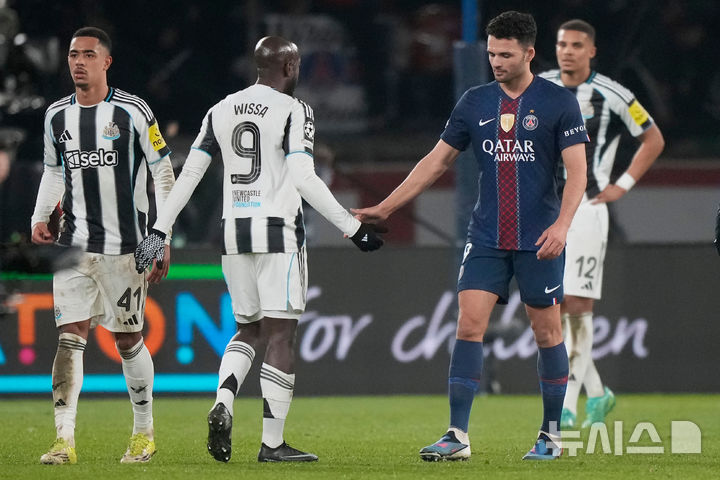 [뉴캐슬=AP/뉴시스] 프랑스 프로축구 리그1 파리 생제르맹(PSG)의 곤살로 하무스. 2026.01.28. photo@newsis.com