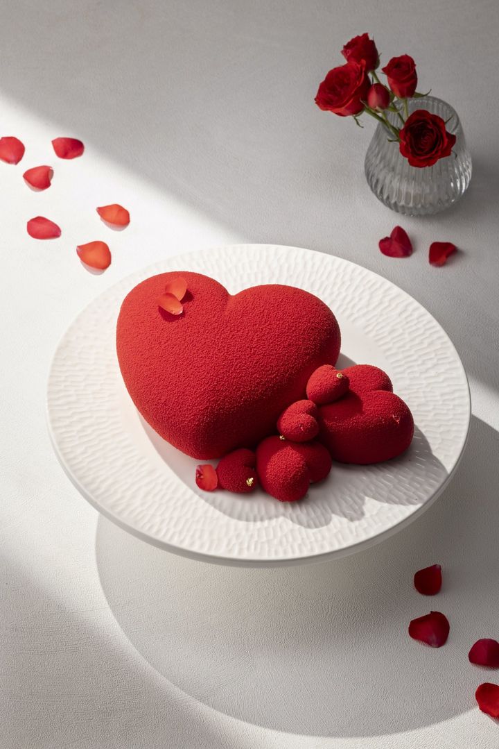 더블트리 힐튼 판교 ‘벨벳 하트 케이크’. *재판매 및 DB 금지