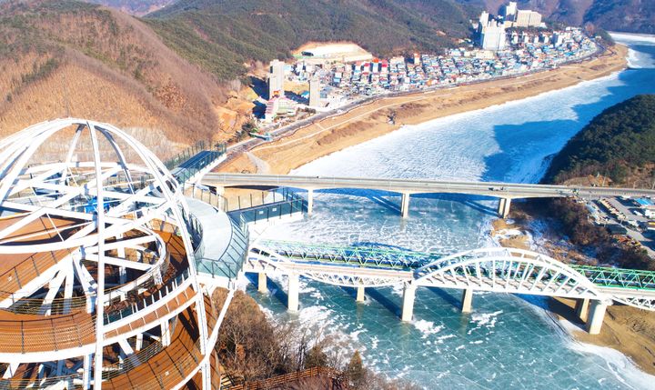 만천하스카이워크와 단양 시내 *재판매 및 DB 금지