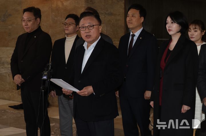 친한계, 한동훈 제명에 "장동혁 지도부 물러나야… 당의 미래 희생시킨 것" [뉴시스Pic]