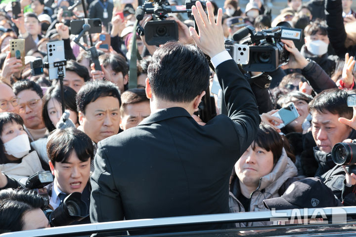 한동훈의 선택지는…가처분 신청? 무소속 출마? 잠행?