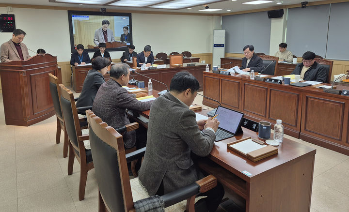 30일 열린 정선군의회 제312회 임시회 군정질의.(사진=정선군의회 제공) *재판매 및 DB 금지