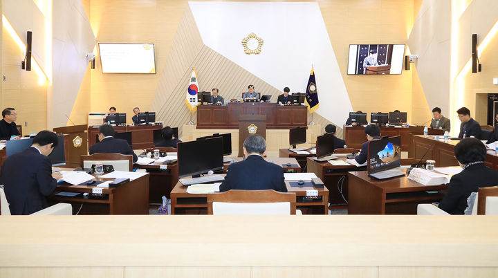 30일 열린 삼척시의회 제269회 임시회 시정질의 모습.(사진=삼척시의회 제공) *재판매 및 DB 금지