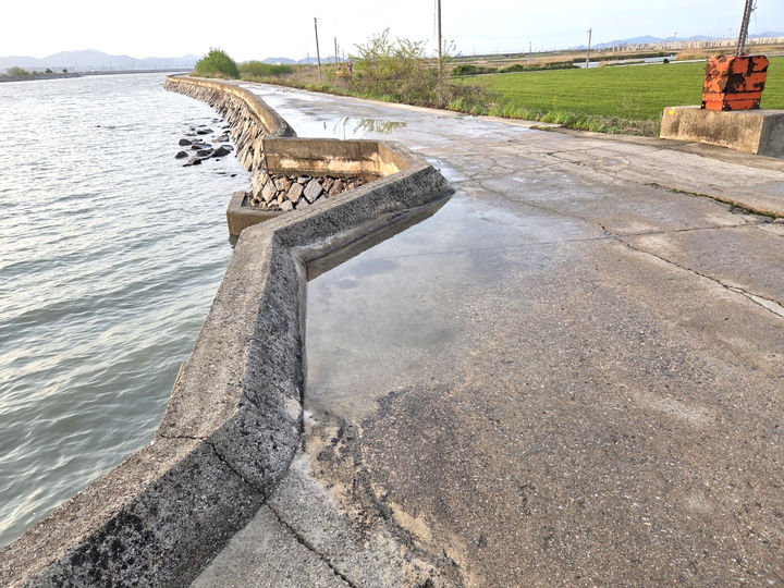 [영광=뉴시스] 개보수사업 신규 착수지구로 선정된 '영광군 월평·백수방조제' 모습. (사진=영광군 제공) photo@newsis.com *재판매 및 DB 금지