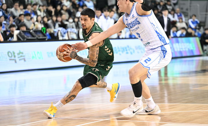 [서울=뉴시스] 프로농구 원주 DB의 이선 알바노. (사진=KBL 제공)