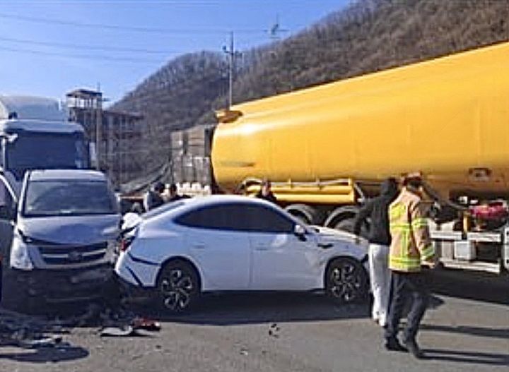 용인서 7중 추돌 사고 발생…1명 사망·3명 부상