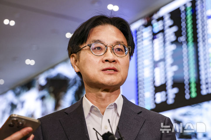 美 관세 소방수 투입했지만 빈손…역대급 수출 스타트에도 가시밭길