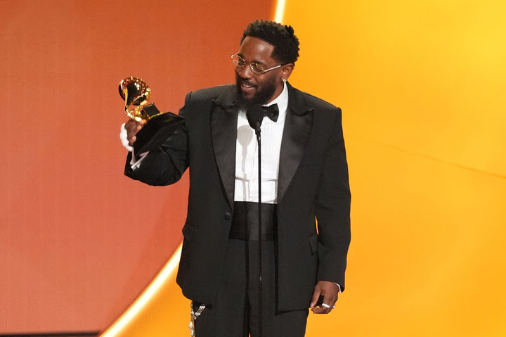 '루터' 켄드릭 라마, 2년 연속 그래미 '올해의 레코드' 수상