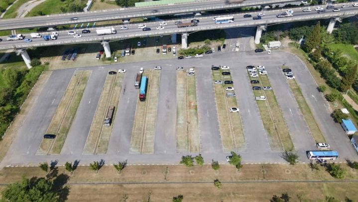 [밀양=뉴시스] 밀양시 가곡 KTX환승공영주차장 전경. (사진= 밀양시 제공) 2026.02.02. photo@newsis.com *재판매 및 DB 금지