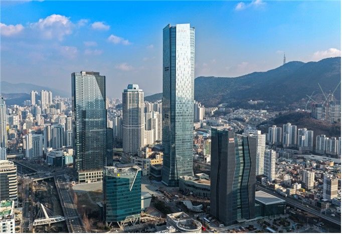 [부산=뉴시스] 부산국제금융센터, 문현혁신지구 전경. (사진=뉴시스 DB) photo@newsis.com *재판매 및 DB 금지