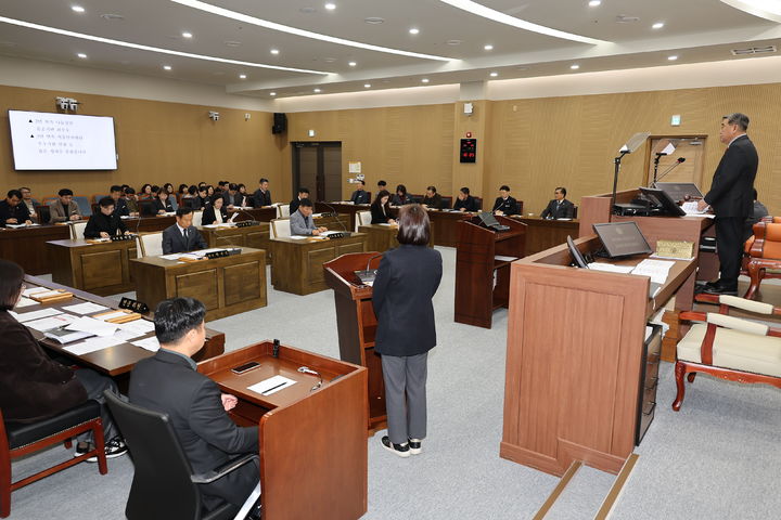 [서천=뉴시스] 충남 서천군의회가 2일 제338회 임시회 제1차 본회의를 열고 있다. (사진=서천군의회 제공) 2026.02.02. photo@newsis.com *재판매 및 DB 금지