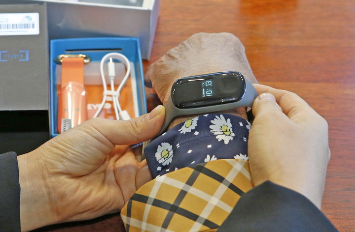 임실군, 'GPS배회감지기' 무상 지원…치매환자 실종 예방