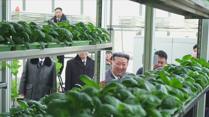 김정은, 삼광축산농장 조업식 참석…"농천 근본 개변시켜야"