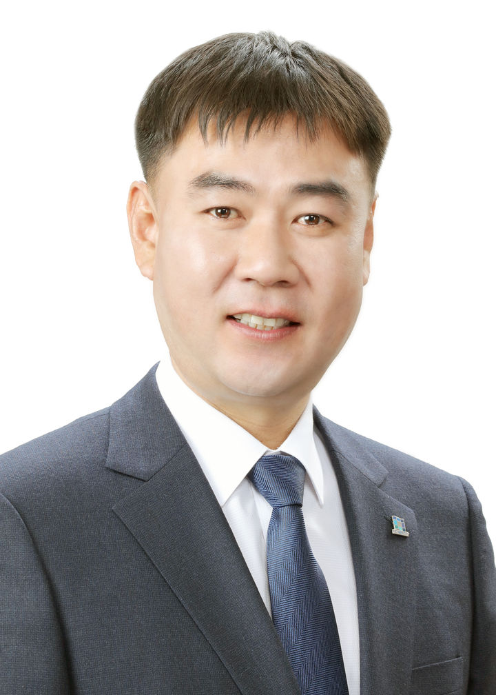 [밀양=뉴시스] 경남 밀양시의회 정무권(민주당·나선거구) 의원. (사진=뉴시스 DB). photo@newsis.com *재판매 및 DB 금지