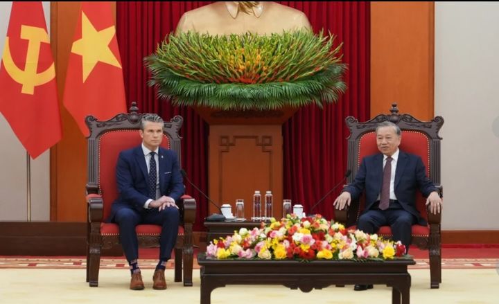 두 얼굴의 베트남…美와 전쟁 대비하면서 무역 협상 양면 전술