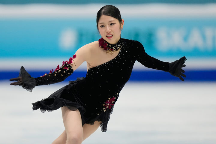 [베이징=AP/뉴시스] 이해인이 23일(현지 시간) 중국 베이징에서 열린 2026 국제빙상경기연맹(ISU) 피겨 스케이팅 사대륙선수권대회 프리스케이팅 연기를 펼치고 있다. 이해인은 최종 5위로 대회를 마쳤다. 2026.01.24. *재판매 및 DB 금지