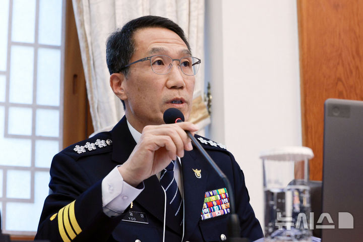 [서울=뉴시스] 고범준 기자 = 유재성 경찰청장 직무대행이 3일 청와대에서 열린 국무회의에서 발언하고 있다. 2026.02.03. bjko@newsis.com