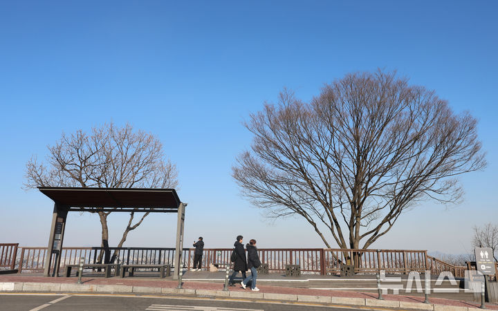 맑은 대구·경북, 냉동고 추위…아침 -17도·한낮 2도
