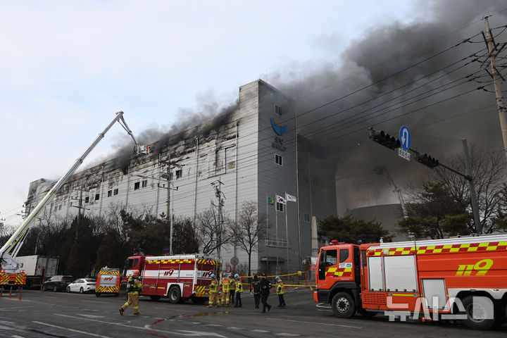SPC삼립 시화공장 화재, 스프링클러 없고 옥내소화전 있어