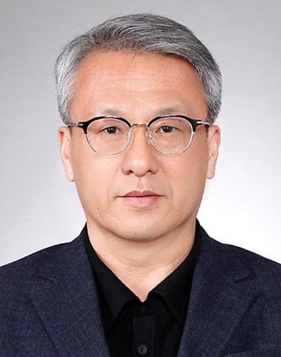 [부산=뉴시스] 부산시는 신임 행정부시장에 시 시민안전실장, 재정관 등을 지낸 김경덕 국가정보자원관리원 대구센터장을 오는 5일자로 임명한다고 4일 밝혔다. (사진=부산시 제공) 2026.02.04. photo@newsis.com *재판매 및 DB 금지