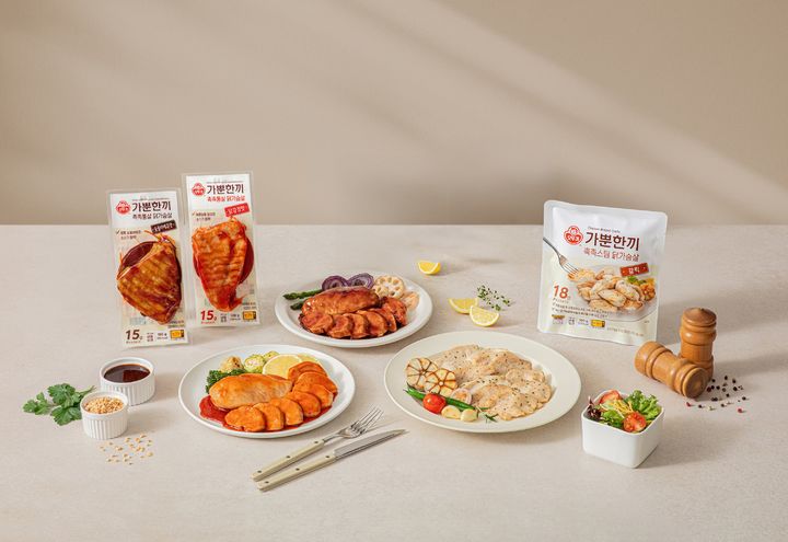 [서울=뉴시스] 오뚜기 가뿐한기 닭가슴살 3종 (사진=오뚜기 제공) 2026.02.04. photo@newsis.com *재판매 및 DB 금지