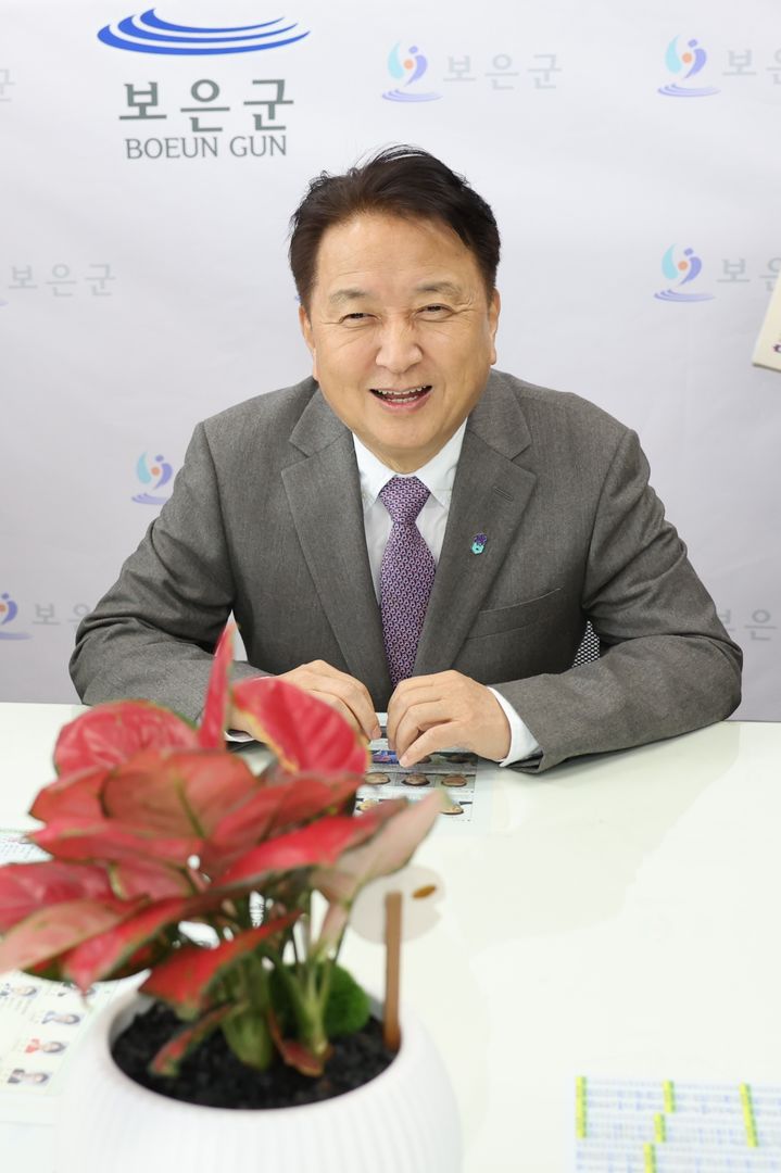 보은군청 방문한 김영환 충북지사 *재판매 및 DB 금지