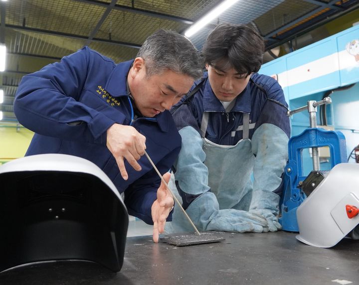 [울산=뉴시스] 울산폴리텍대학 김건형 학생. (사진=울산폴리텍대학 제공) 2026.02.04. photo@newsis.com *재판매 및 DB 금지