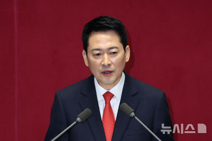 [단독]장동혁, 내일 국회서 홍익표와 회동…영수회담 등 논의할 듯