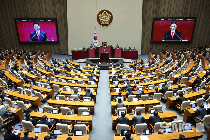 [서울=뉴시스] 김금보 기자 = 장동혁 국민의힘 대표가 4일 오전 서울 여의도 국회에서 열린 제432회국회(임시회) 제3차 본회의에서 국정에 관한 교섭단체 대표연설을 하고 있다. 2026.02.04. kgb@newsis.com