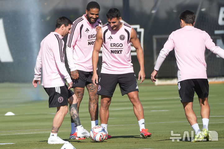 [포트 로더데일=AP/뉴시스] 미국 프로축구 메이저리그사커(MLS) 인터 마이애미의 리오넬 메시. 2026.02.04.