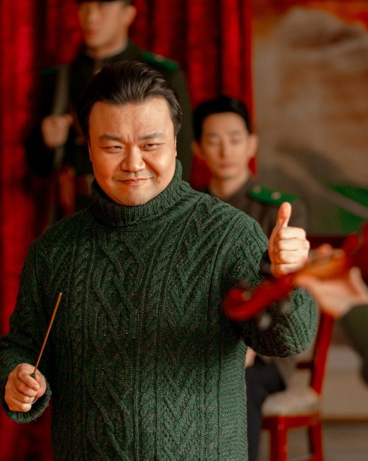 '신의악단' 37일만에 100만명↑…입소문·역주행 하모니