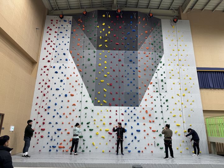  *재판매 및 DB 금지