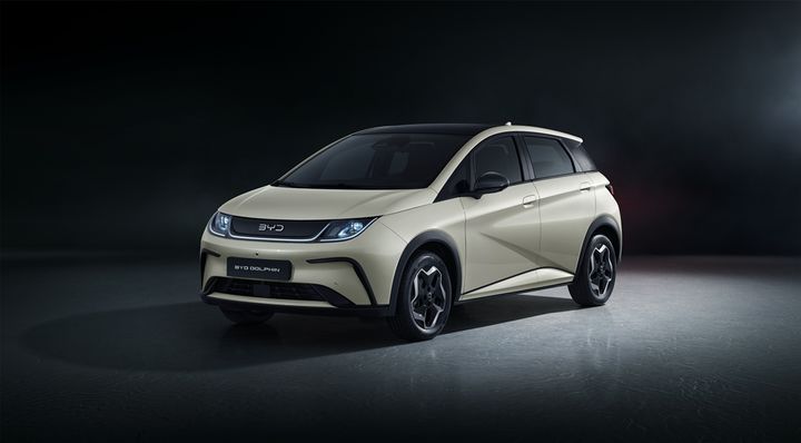 [서울=뉴시스] BYD코리아가 2000만원대 소형 전기차 '돌핀'을 선보이며 국내 전기차 시장 공략에 나선다. (사진=BYD코리아 제공) photo@newsis.com *재판매 및 DB 금지
