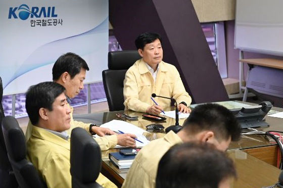 [서울=뉴시스]사진은 정왕국 전 코레일 부사장의 회의 모습. 2026.02.05. (사진=코레일 제공) photo@newsis.com *재판매 및 DB 금지