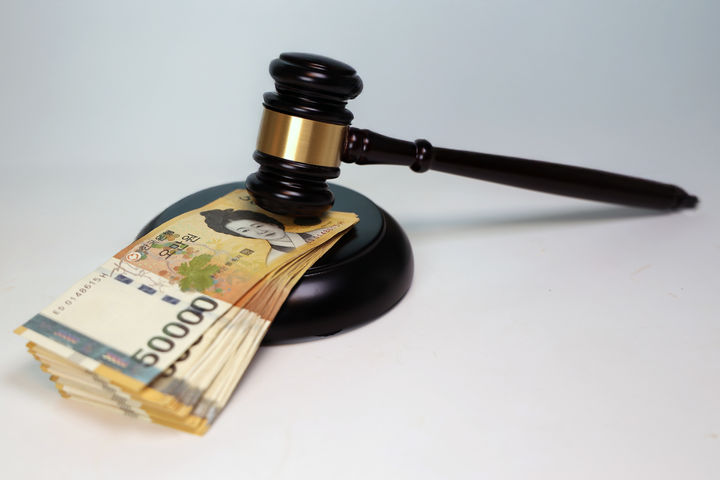 "재혼 아내보다 친딸한테 재산 더 남기고파"…'재산 분쟁' 피하는 방법은?