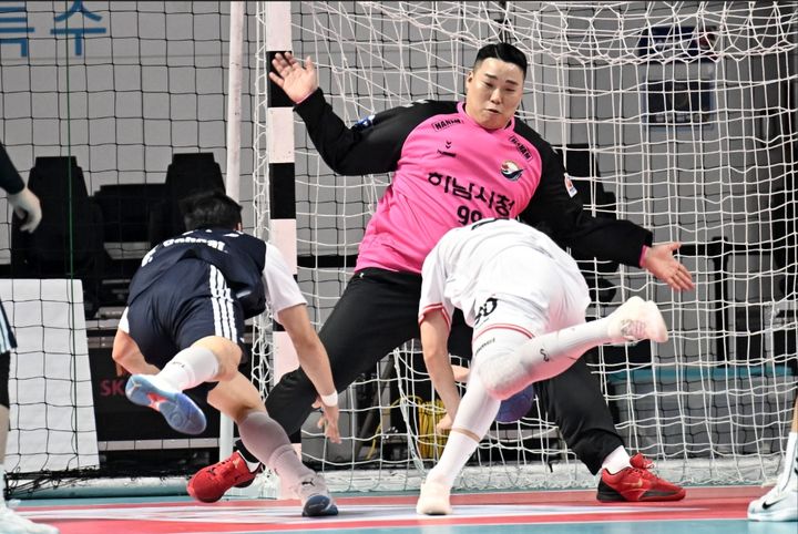 [서울=뉴시스] 핸드볼 하남시청의 박재용. (사진=한국핸드볼연맹 제공) *재판매 및 DB 금지